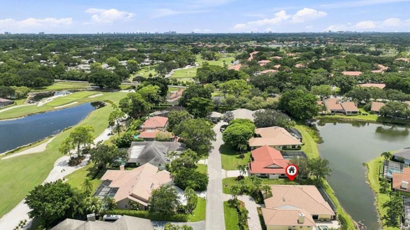 1 Wycliff Road, Palm Beach Gardens, FL 33418 Photo