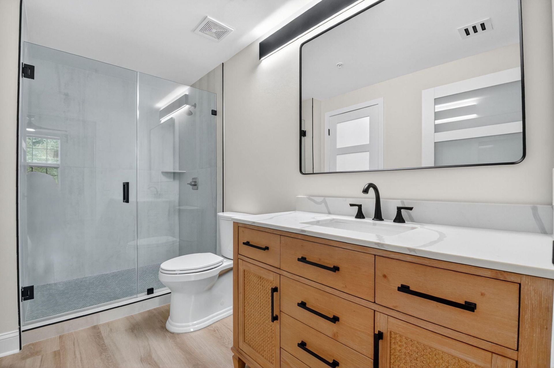 630 S Sapodilla Avenue, Unit 412, West Palm Beach, FL 33401 Photo