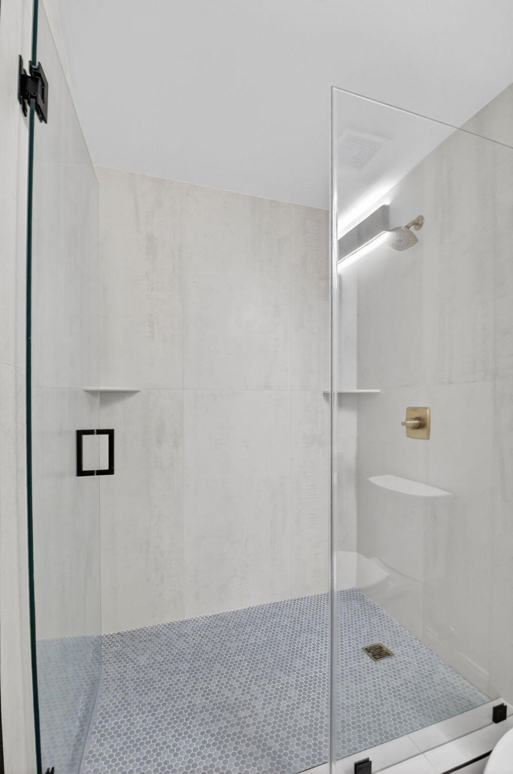 630 S Sapodilla Avenue, Unit 412, West Palm Beach, FL 33401 Photo