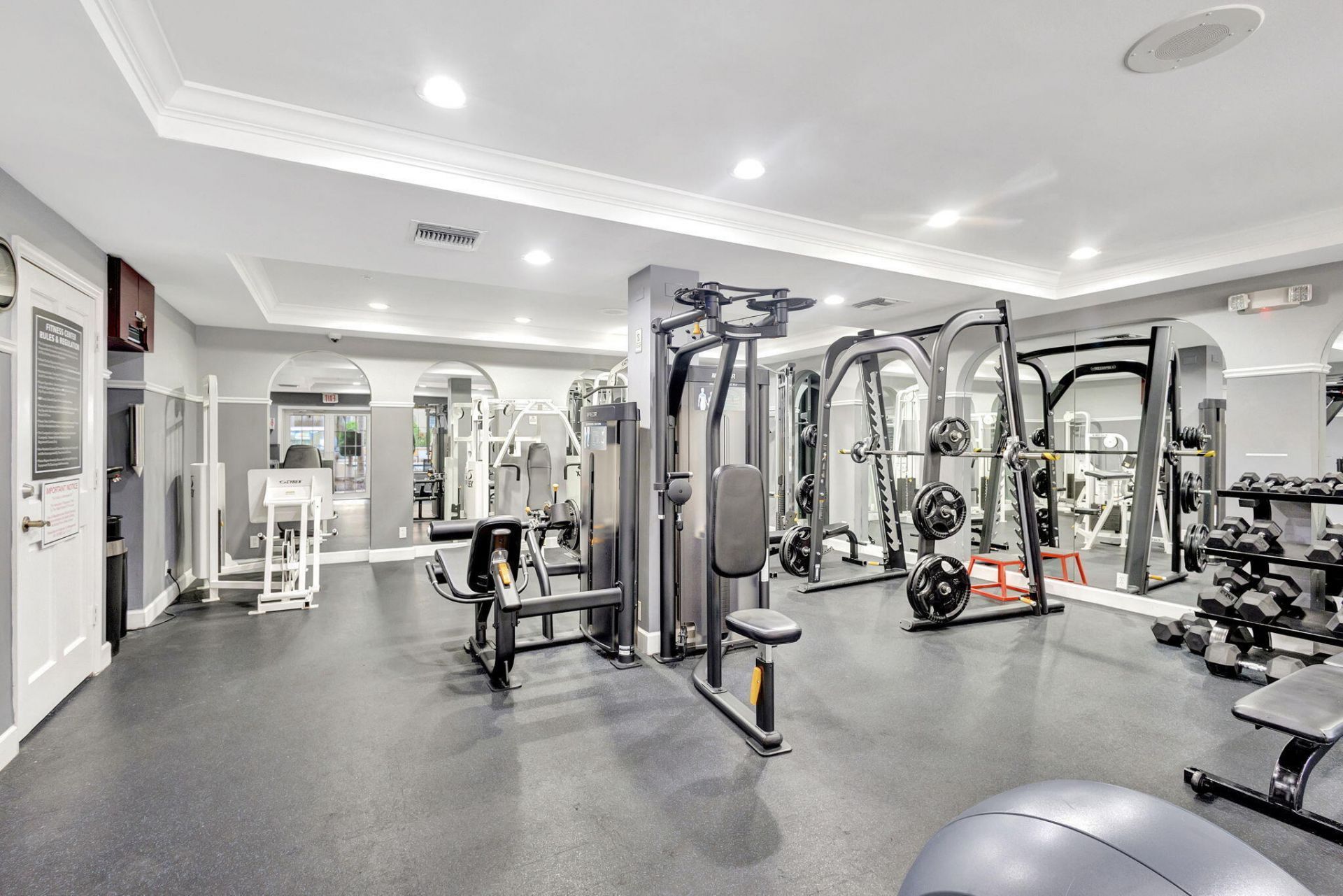 630 S Sapodilla Avenue, Unit 412, West Palm Beach, FL 33401 Photo