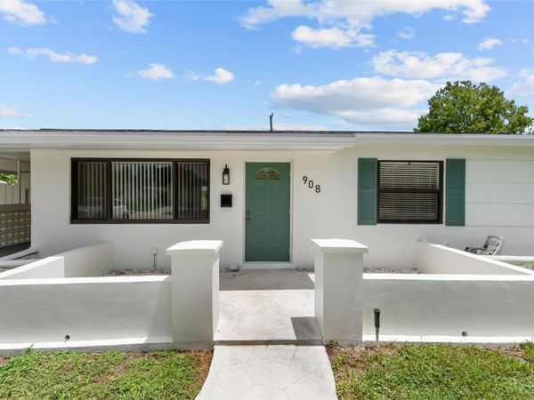 908 LIGHTHOUSE Drive, North Palm Beach, FL 33408