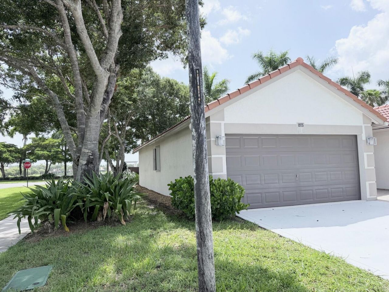 1975 Oak Berry Circle, Wellington, FL 33414 Photo