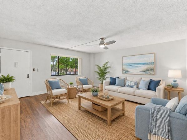 7432 ASHMONT Circle, Unit 208, Tamarac, FL 33321