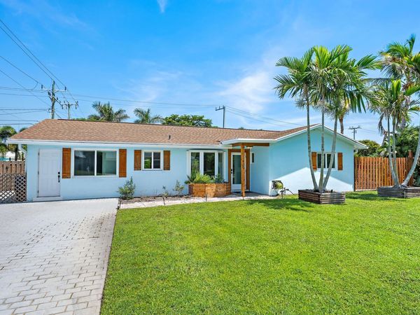 1 WINDSOR Road W, Jupiter, FL 33469