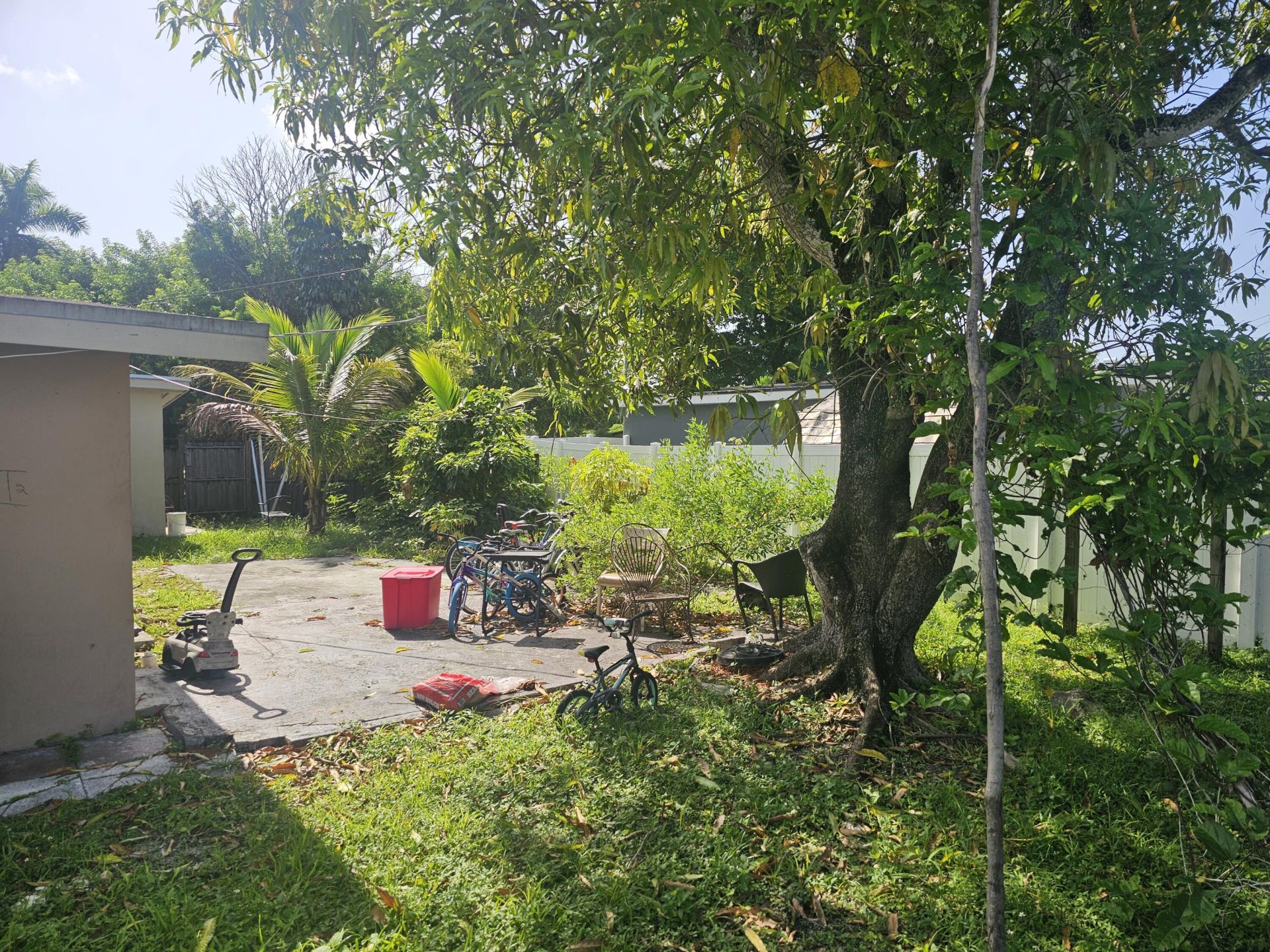 6134 Hogan Creek Road, Margate, FL 33063 Photo