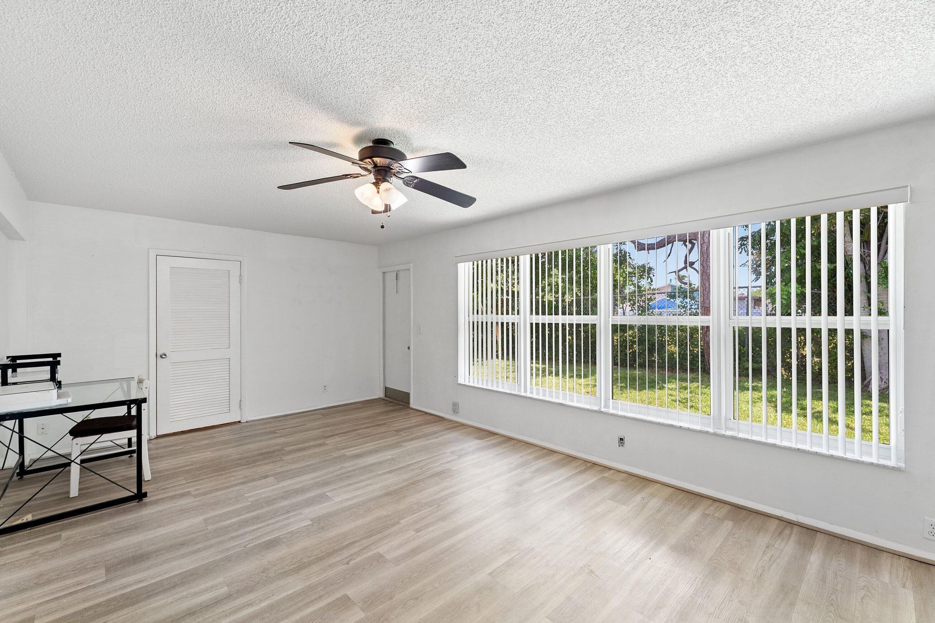 2638 Gately Drive E, Unit 125, West Palm Beach, FL 33415 Photo