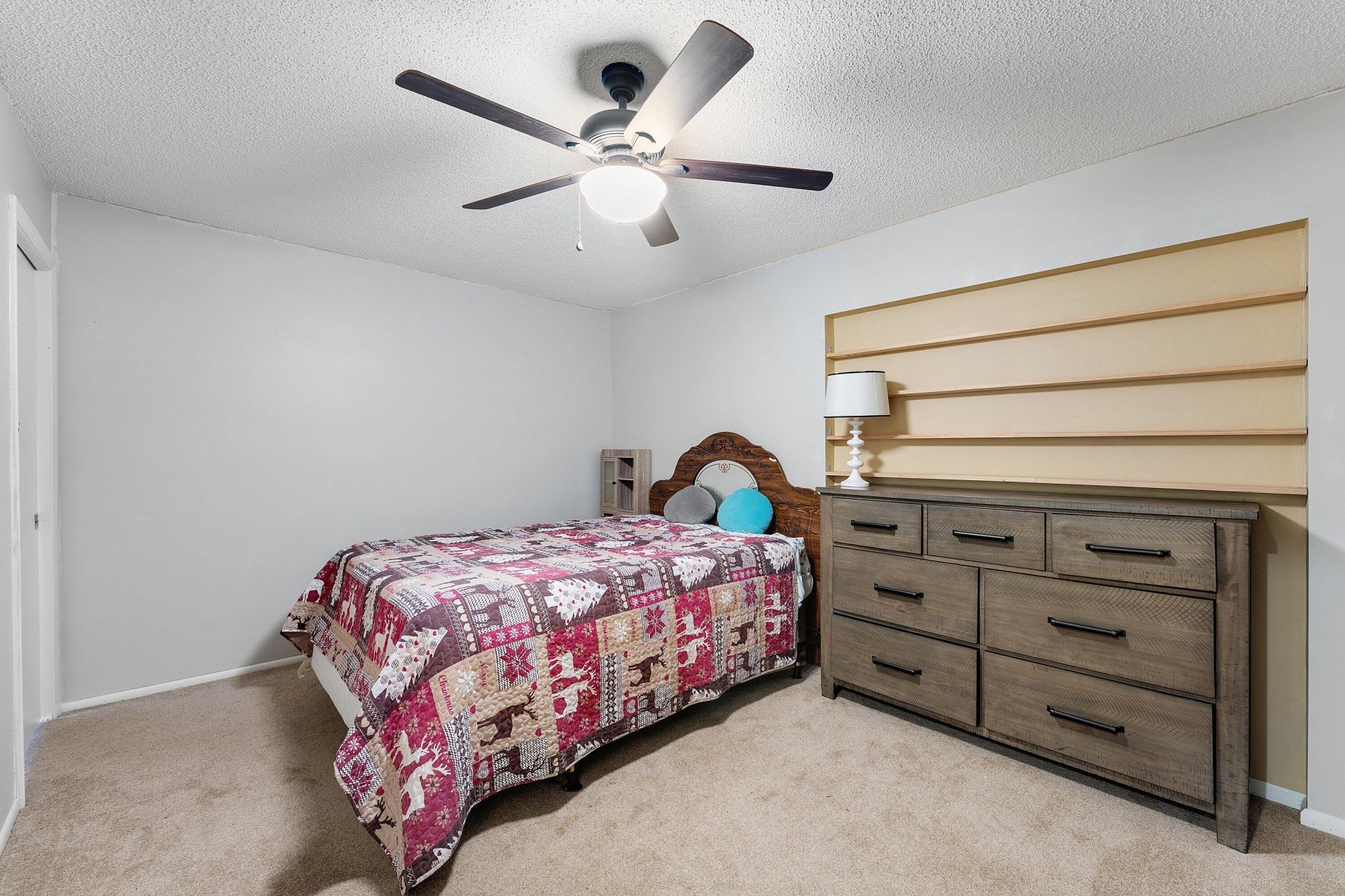 2638 Gately Drive E, Unit 125, West Palm Beach, FL 33415 Photo