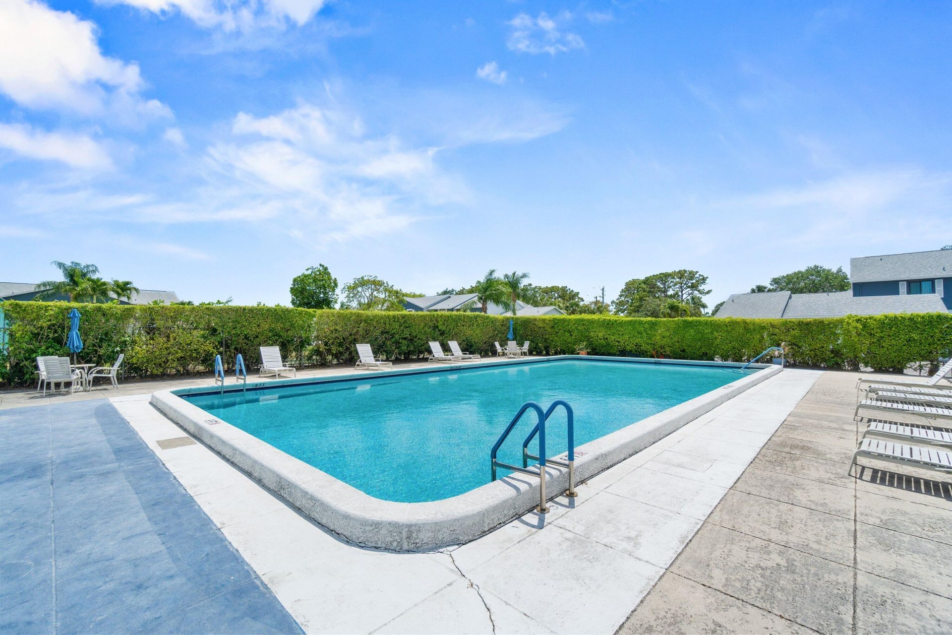 2638 Gately Drive E, Unit 125, West Palm Beach, FL 33415 Photo