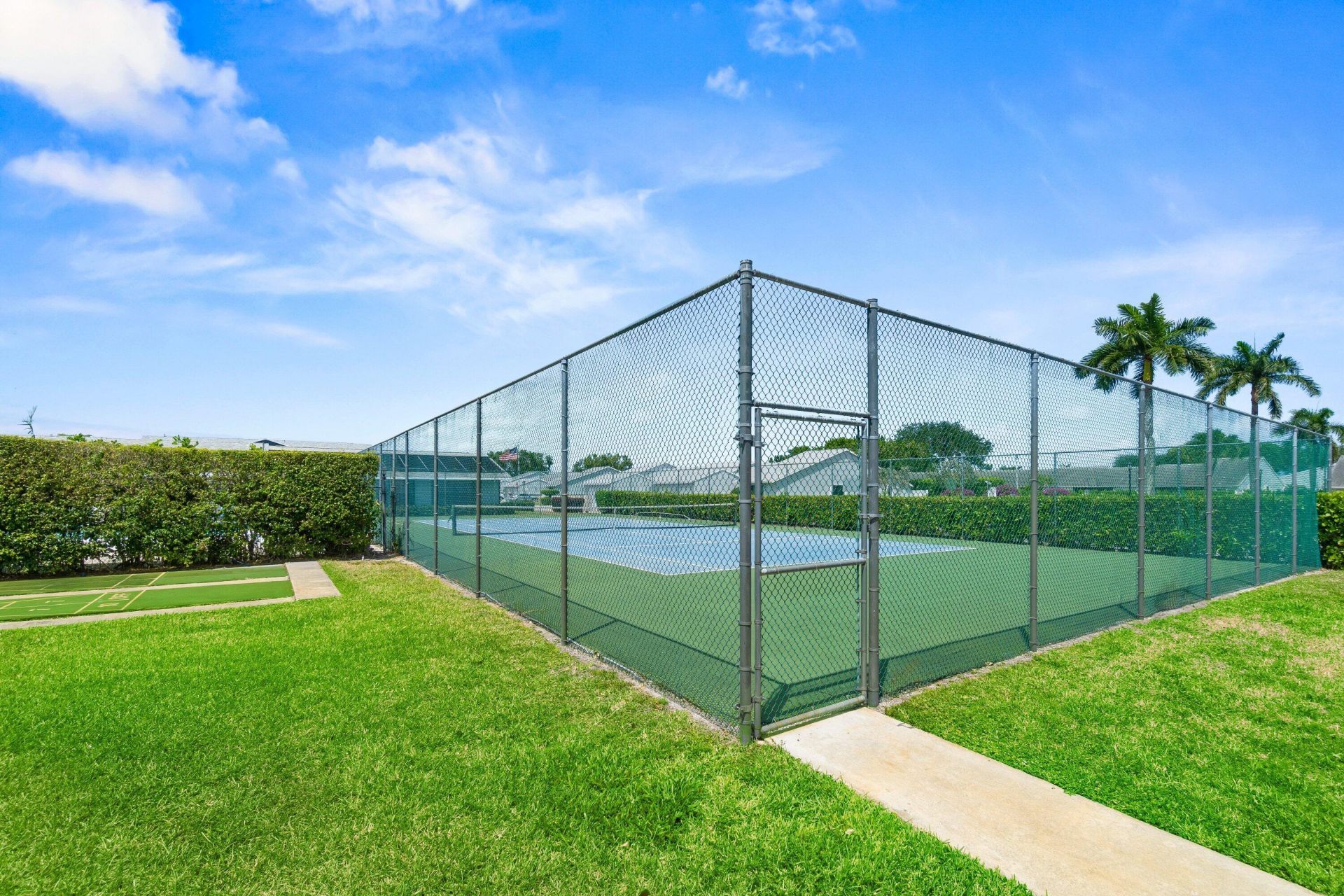 2638 Gately Drive E, Unit 125, West Palm Beach, FL 33415 Photo