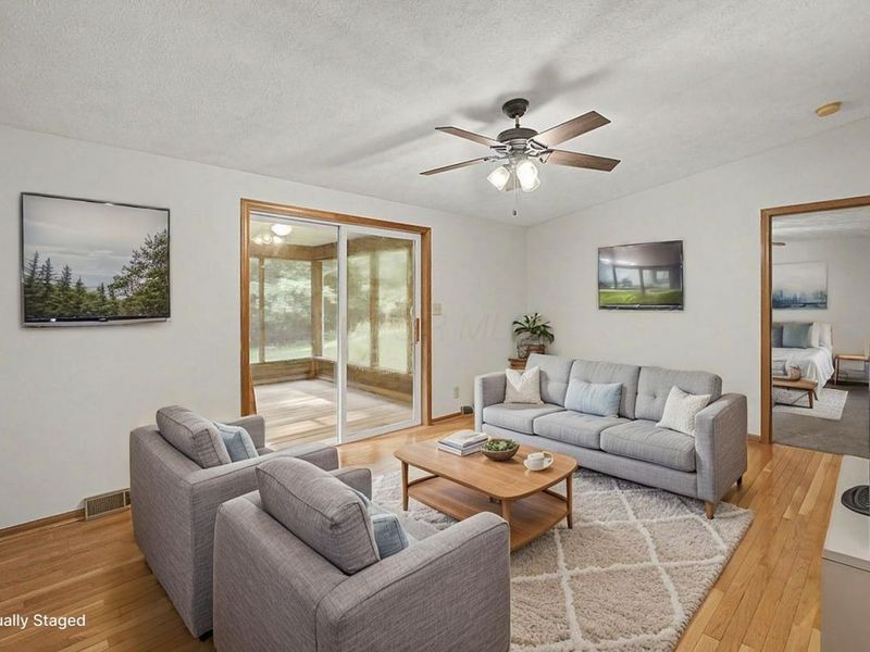 589 Floral Valley Drive W, Howard, OH 43028 Photo 16