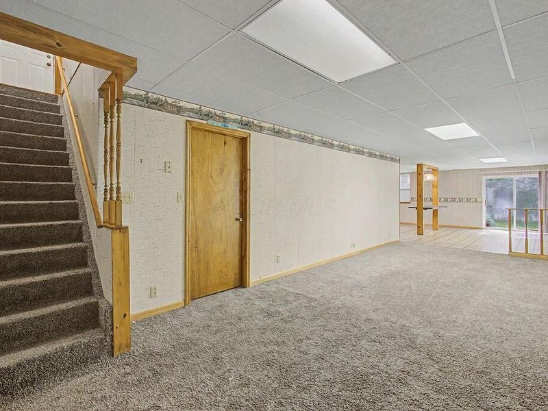 589 Floral Valley Drive W, Howard, OH 43028 Photo 38