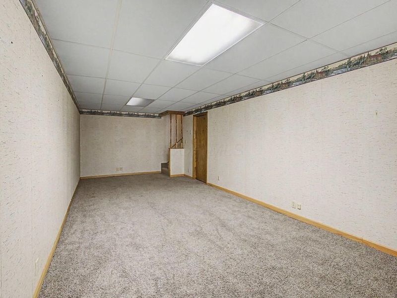 589 Floral Valley Drive W, Howard, OH 43028 Photo 39
