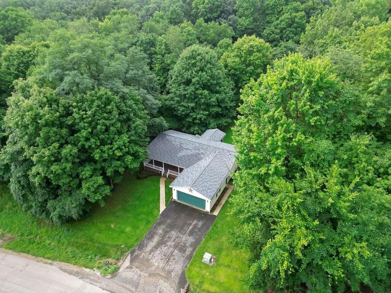589 Floral Valley Drive W, Howard, OH 43028 Photo 48