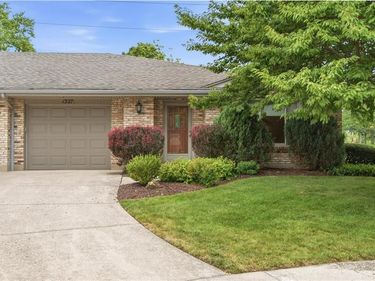 1327 Quail Bend Circle, Kettering, OH 45429
