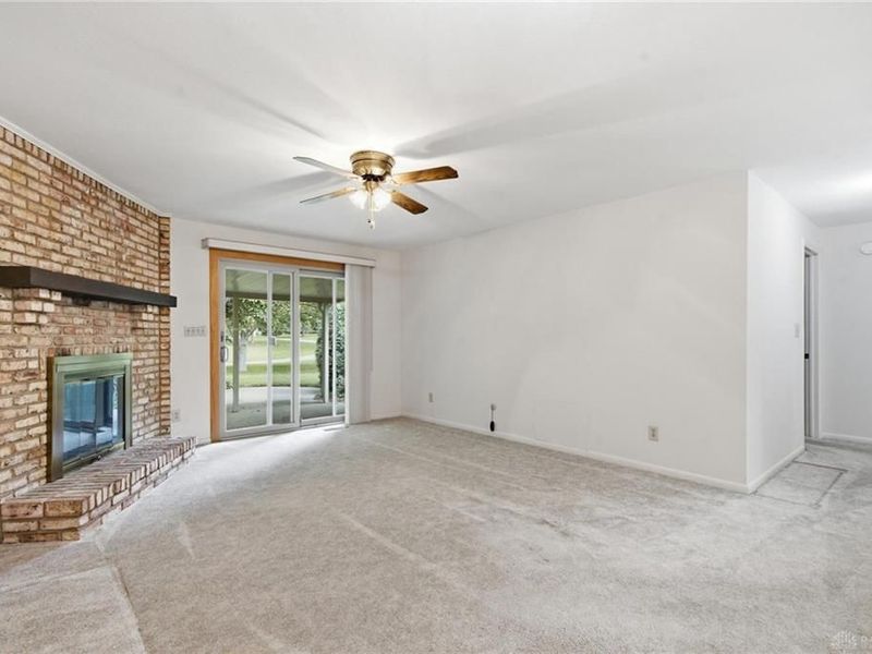 1327 Quail Bend Circle, Kettering, OH 45429 Photo 18