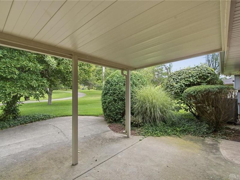 1327 Quail Bend Circle, Kettering, OH 45429 Photo 30