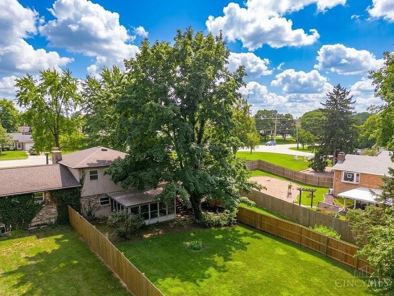 6404 Tylersville Road, West Chester, OH 45069 Photo 3