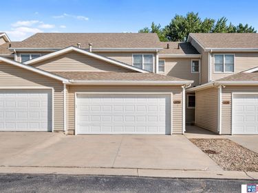 626 Lakeside Drive, Lincoln, NE 68528