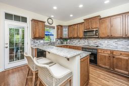 264 Fair Sailing Road photo 4
