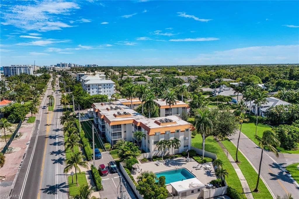 1100 Gulf Shore Blvd N, Unit 108, Naples, FL 34102 Photo
