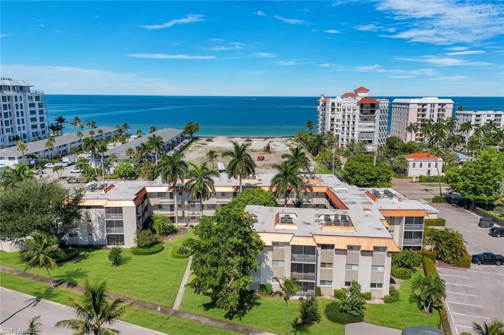 1100 Gulf Shore Blvd N, Unit 108, Naples, FL 34102 Photo