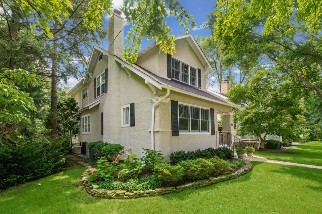 1062 Ash Street, Winnetka, IL 60093 Main Photo