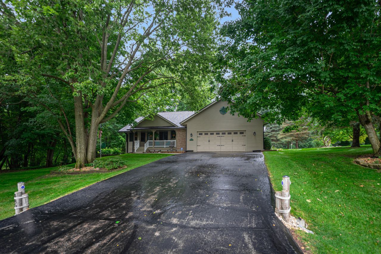 485 Corkhill Court, Davis, IL 61019 Main Photo