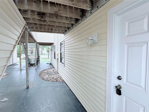 131 SABAL COURT , Unit E, OLDSMAR, FL 34677