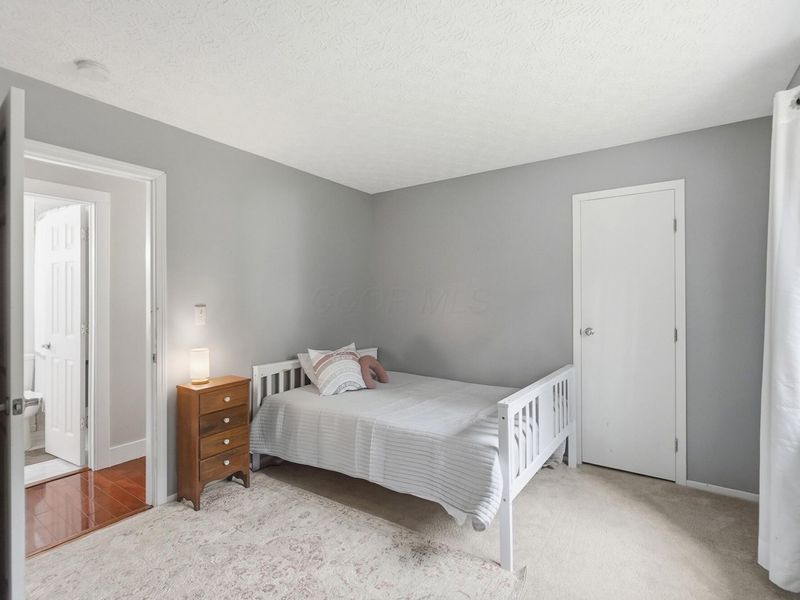 525 Saulsbury Court, Columbus, OH 43230 Photo 25