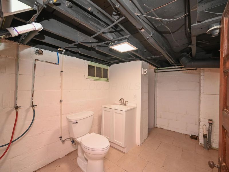 222 E Summit Street , Galion, OH 44833 Photo 31