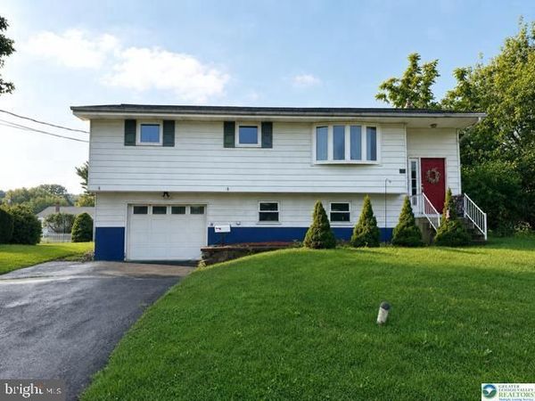 318 PENN STREET , TOPTON, PA 19562