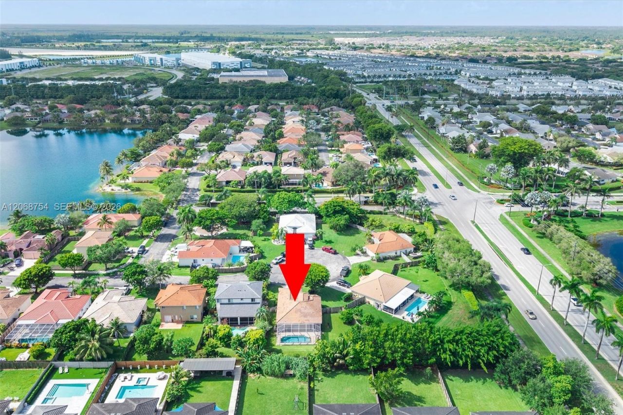 2835 SE 4th Pl , Homestead, FL 33033 Photo