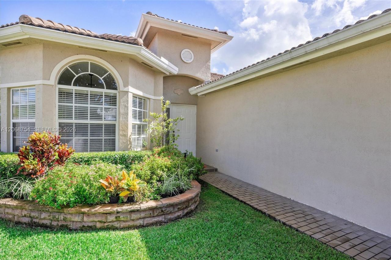 2835 SE 4th Pl , Homestead, FL 33033 Photo