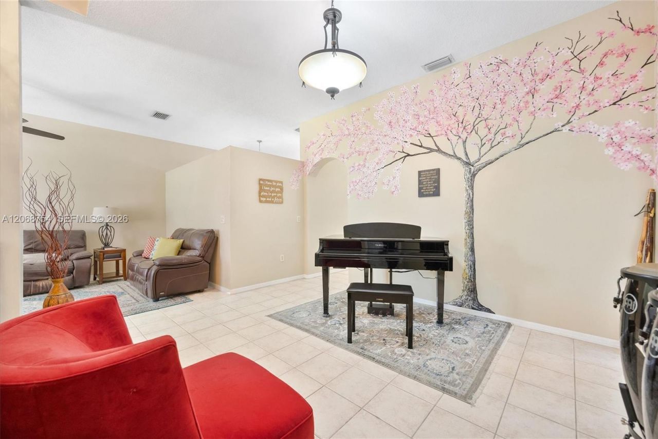 2835 SE 4th Pl , Homestead, FL 33033 Photo