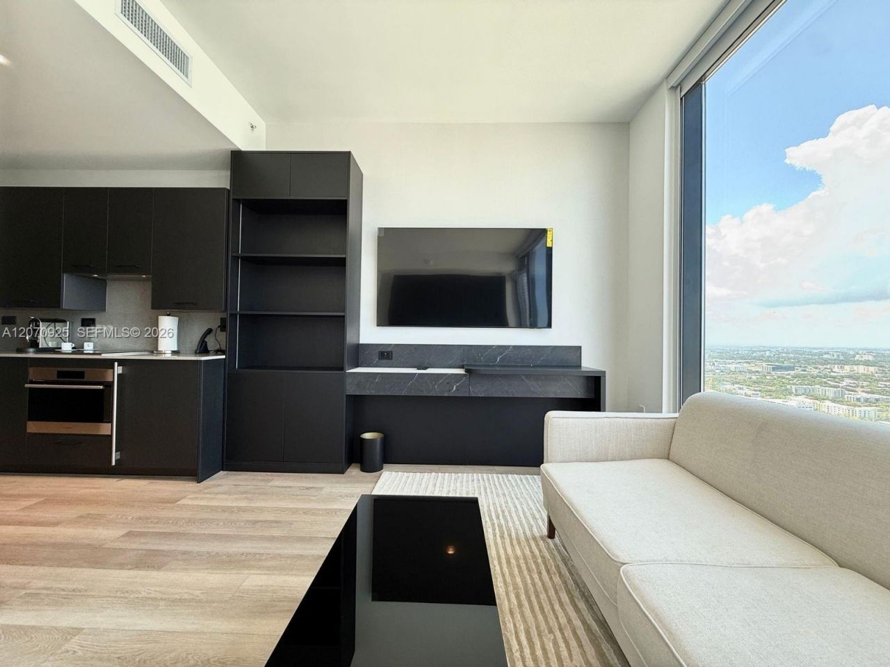 20 NE 11 Street , Unit 3605, Miami, FL 33132 Photo