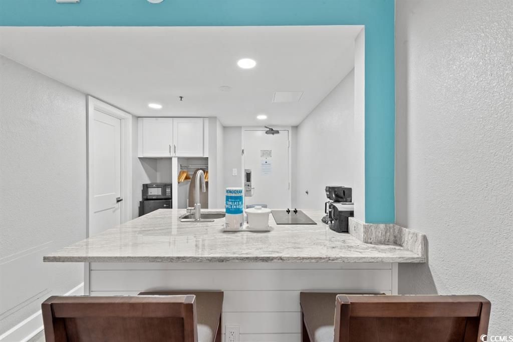 7200 Ocean Blvd. N Photo 9