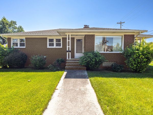 1220 W Washington Avenue, Alpena, MI 49707