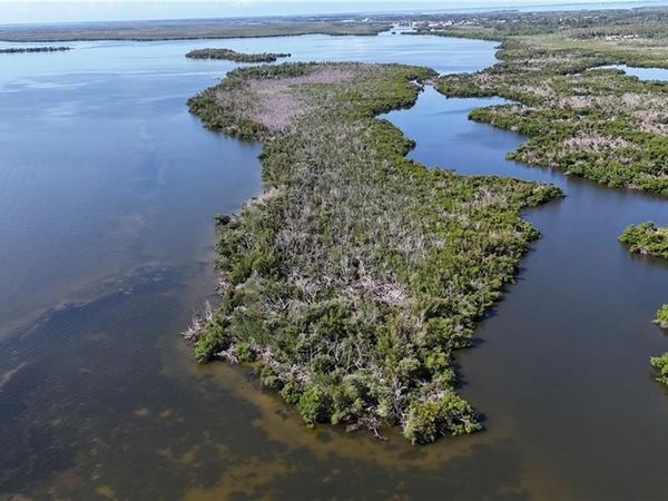INDIAN FIELD KEY + ISLAND 1, BOKEELIA, FL 33922