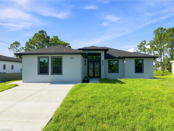 3613 2nd ST SW, LEHIGH ACRES, FL 33976