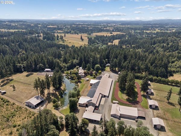 22396 S PARROT CREEK RD, Oregon City, OR 97045