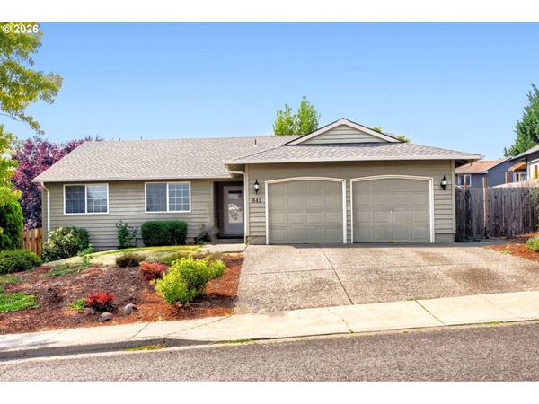 841 12TH ST, Lafayette, OR 97127