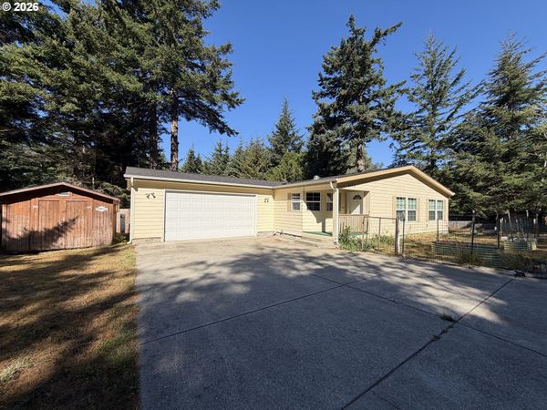 2175 DEADY ST, Port Orford, OR 97465