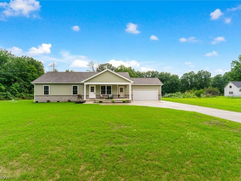 406 S Raccoon Road, Austintown, OH 44515 Photo 2