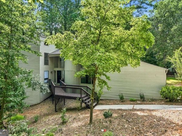 8810 N Mount Drive, Alpharetta, GA 30022