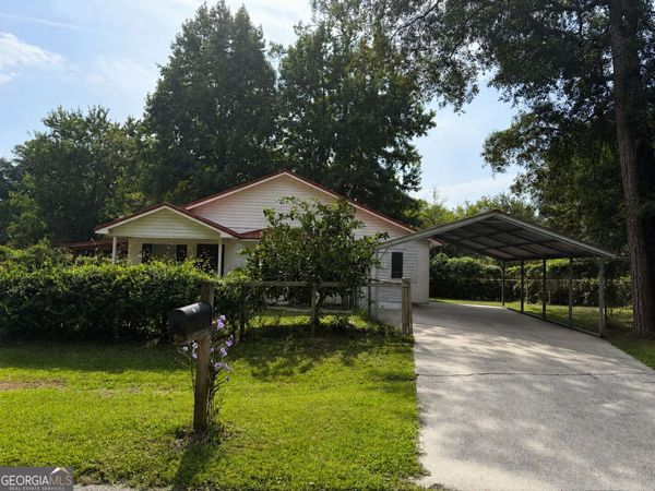 106 Royal Circle, Kingsland, GA 31548