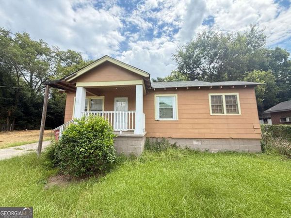 1562 Burton Avenue, Macon, GA 31204