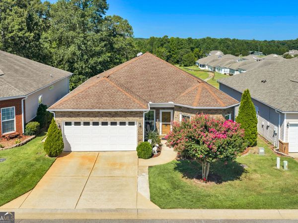 372 Spyglass Hill Drive, Perry, GA 31069