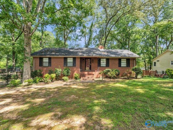 2206 13th Street SE, Decatur, AL 35601