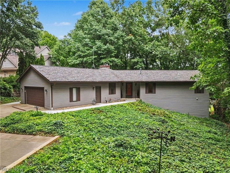 8188 Kepler Avenue NW, Canal Fulton, OH 44614 Photo 1