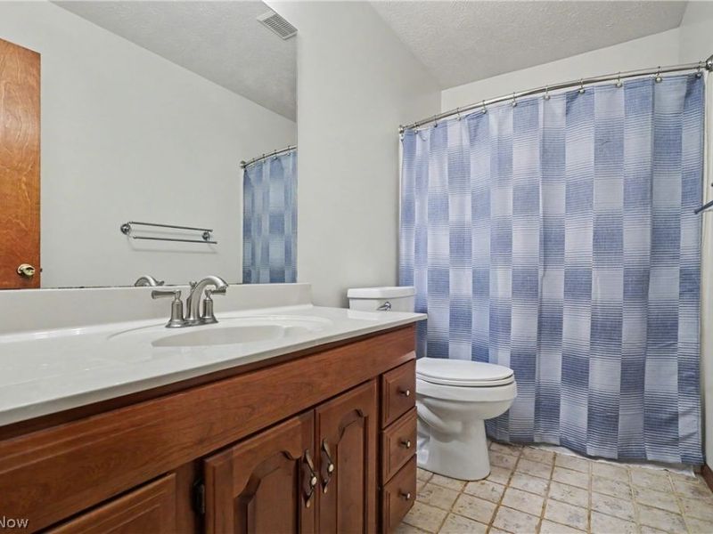 8188 Kepler Avenue NW, Canal Fulton, OH 44614 Photo 12